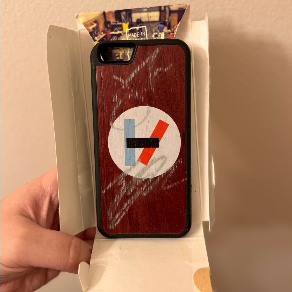 Signed Twenty One Pilots Carved iPhone 6 case